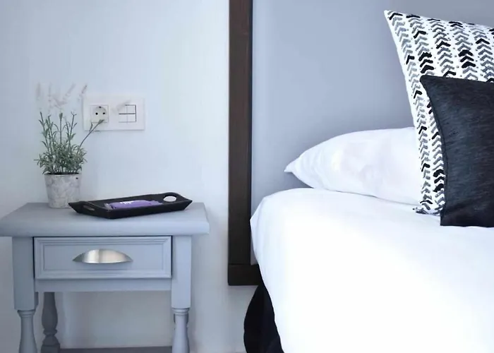 아파트 Holyhome Grey 217